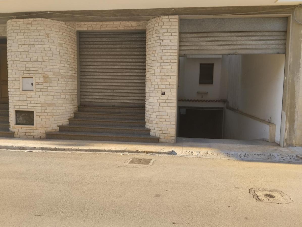 Favolosa Casa Con Terrazza, Idromassaggio, Cortile E Garage Auto Каровиньо Экстерьер фото